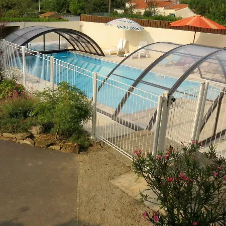 Le Gite De La Daviere בית נופש Le Boupère